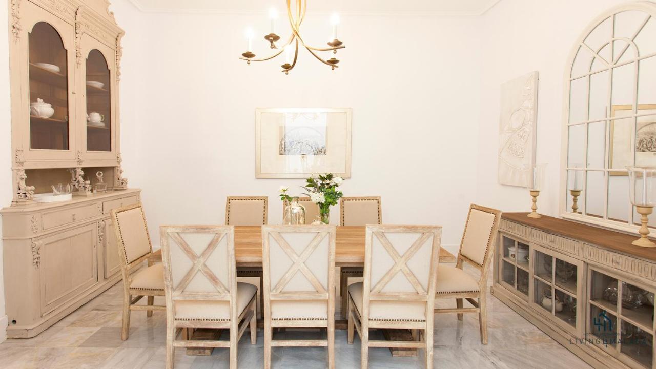 Appartamento Living4Malaga Aduana Presidential Esterno foto